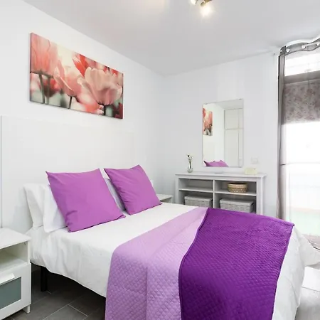 Apartment Home2book Americas Bright *